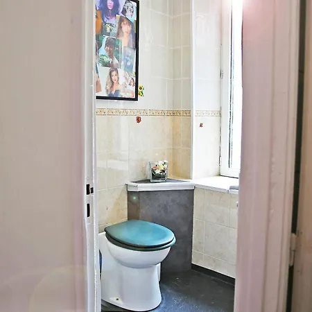 Studio 37m2 Vieille Proche De La Cathedrale, Draps Fournis Sans Supplement! Serviettes Non -fournies