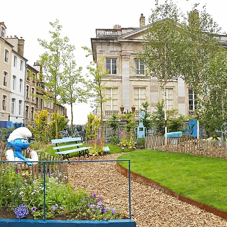 Studio 37m2 Vieille Proche De La Cathedrale, Draps Fournis Sans Supplement! Serviettes Non -fournies *