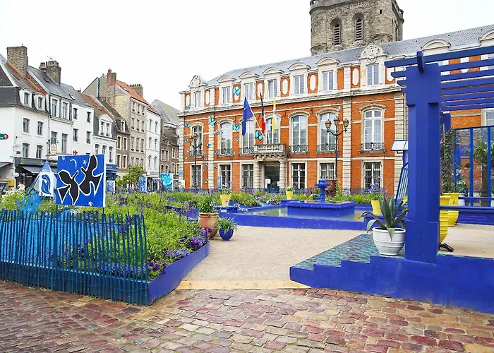 Apartment Studio 37m2 Vieille Proche De La Cathedrale, Draps Fournis Sans Supplement! Serviettes Non -fournies *